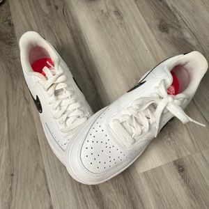 nike low court sneakers worn once